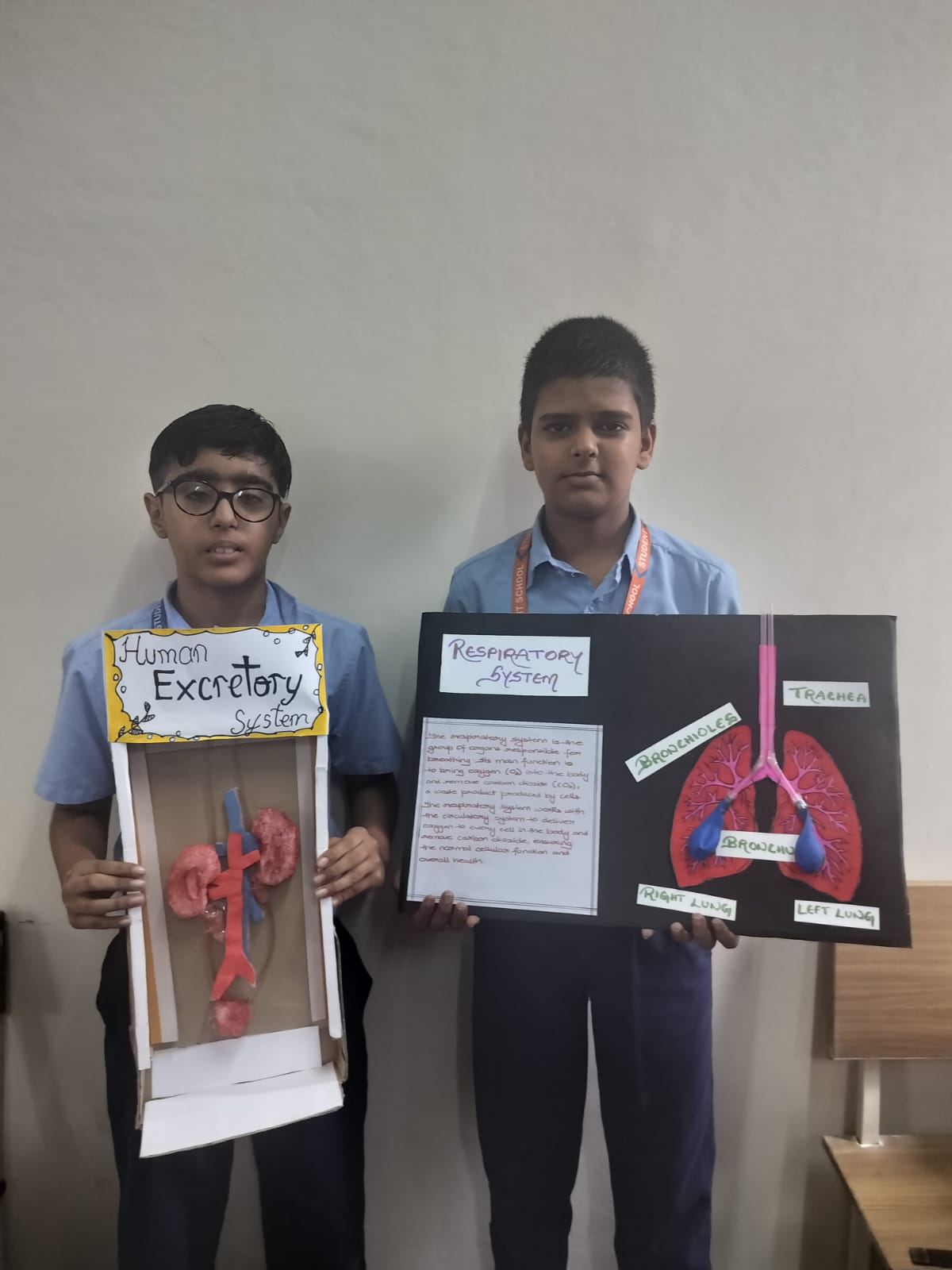 Class 7 students demonstrated creativity and scientific photo 8